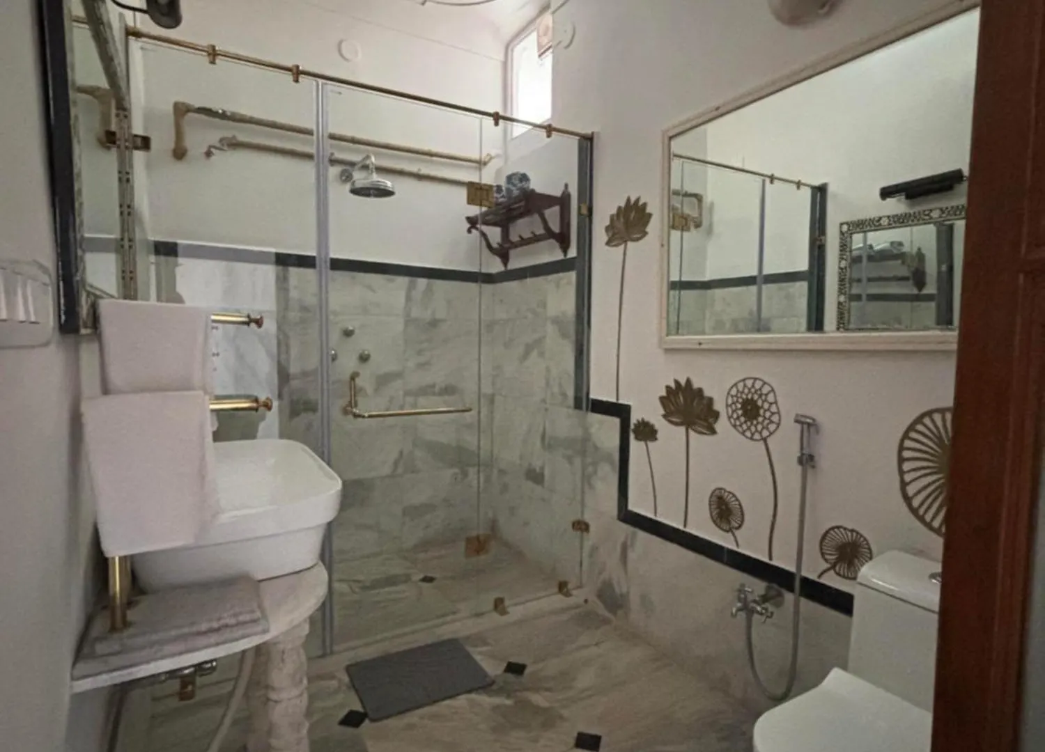 Kintsugi At Rangniwas Hotel Udaipur